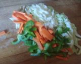 A picture of step 2 of Macaroni in white sauce.