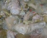 Foto langkah ke 6 dari resep Ayam tumis sawi asin.