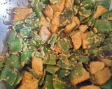 A picture of step 3 of Sem aloo ki poppy seeds wali sabzi.