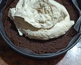 A picture of step 7 of Chocolate-Peanut butter Ice-cream Cake.