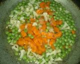 A picture of step 2 of Cheese pav bhaji.