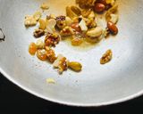 A picture of step 2 of Sweet Potato Sabudana kheer.