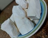 Foto do passo 1 de Mandioca na manteiga - (macaxeira na manteiga, aipim na manteiga) receita deliciosa