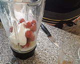 Foto del paso 4 de la receta: Smoothie de Fresas, Plátano y Aguacate