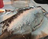 Foto del paso 5 de la receta: Pescado a la sal