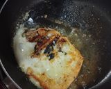A picture of step 5 of Saganaki with Apricots and Graviera Cheese.