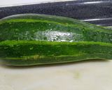 Foto del paso 1 de la receta: Zapallo italiano con huevo