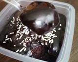 Gambar langkah 9 resipi Mini Chocolate Moist Cake.