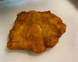 A picture of step 9 of Ton katsu (fried pork).