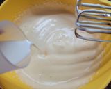 Foto del paso 2 de la receta: Magdalenas simples, sin gluten