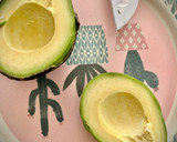 Foto del paso 1 de la receta: Piadina de aguacate y salmón