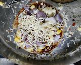 ભાખરી પીઝા (Bhakhri Pizza Recipe In Gujarati) રેસીપી સ્ટેપ3ફોટો