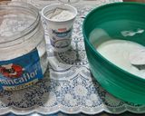 Foto del paso 1 de la receta: Mini pancitos de yogurt (cocinados en sartén)