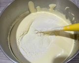 Foto langkah ke 2 dari resep Cake Kuning Telur.