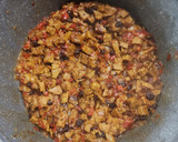 Foto del paso 3 de la receta: 🇦🇷 Empanadas jugosas de carne cortada a cuchillo - Empanadas de matambre criollas, bien Argentinas 🇦🇷