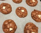 Une image de l'étape 6 de Cookies fondants aux 3 chocolats 🤤.