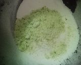 A picture of step 2 of Sabudana Mathri.