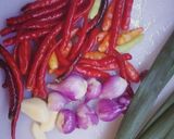 Foto langkah ke 2 dari resep Sambal Brambang Teri.
