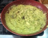 Foto del paso 3 de la receta: Pollo en salsa de tómatillo y aguacate a la sonorense