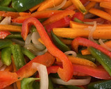 Foto del paso 3 de la receta: Niños envueltos (Verduras y Pollo)