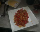 Foto del paso 2 de la receta: Calabacín relleno de carne cebolla y morrón