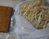 Foto langkah ke 1 dari resep Oseng tauge tahu kering.