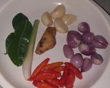 Foto langkah ke 2 dari resep Kari ayam.