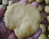 Foto langkah ke 3 dari resep Bolen Lilit (Non korsvet).