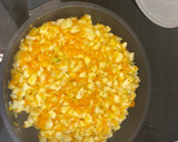 Foto del paso 2 de la receta: Calabacín relleno de atún y queso de Cabra