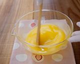 A picture of step 2 of Lemon Cream Sandwich Butter Cake.
