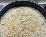 صورة لخطوة 2 من وصفة نودلز بالخضار والدجاج 🍝🤤