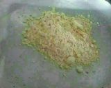 A picture of step 3 of Wheat flour and besan ka halwa.
