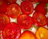 A picture of step 1 of Timatar k pakory (bhujay).