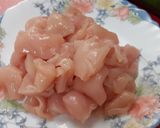 Foto del paso 1 de la receta: Pechuga de pollo con tomate y verduras