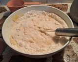 Foto del paso 4 de la receta: Bizcochuelo Marmolado con Dulce de Leche, Coco y Limón con Cocoa