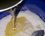 Foto del paso 4 de la receta: Cuernitos, Bizcochitos y galletas