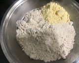 A picture of step 2 of Healthy paratha.