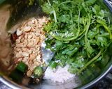 A picture of step 1 of Farali Green Chutney.