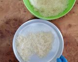 A picture of step 2 of Othmaliyeh or Kunafa with Cream.