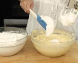 Foto langkah ke 7 dari resep Butter Cake Devina Hermawan.