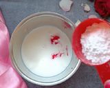 रिफ्रेशिंग रोझ लस्सी (Rose Lassi Recipe In Marathi) रेसिपी स्टेप 3 फोटो 
