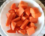 A picture of step 1 of Carrot Tomato Soup.