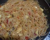 A picture of step 7 of Spaghetti with eggs.