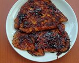 Foto langkah ke 4 dari resep Telur Dadar Bakar Madu.