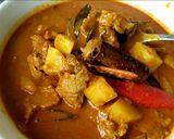 Gambar langkah 13 resipi Kari Daging.