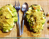 Foto del paso 11 de la receta: Aguacates rellenos y polvo de pistachos