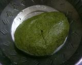 A picture of step 4 of Palak paratha/ spinach paratha.