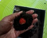 Foto langkah ke 8 dari resep Pine Cone Pumpkin Brownies.