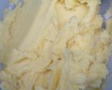 Foto langkah ke 2 dari resep Icing Sugar Cocho Cookies.