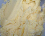Foto langkah ke 2 dari resep Icing Sugar Cocho Cookies.